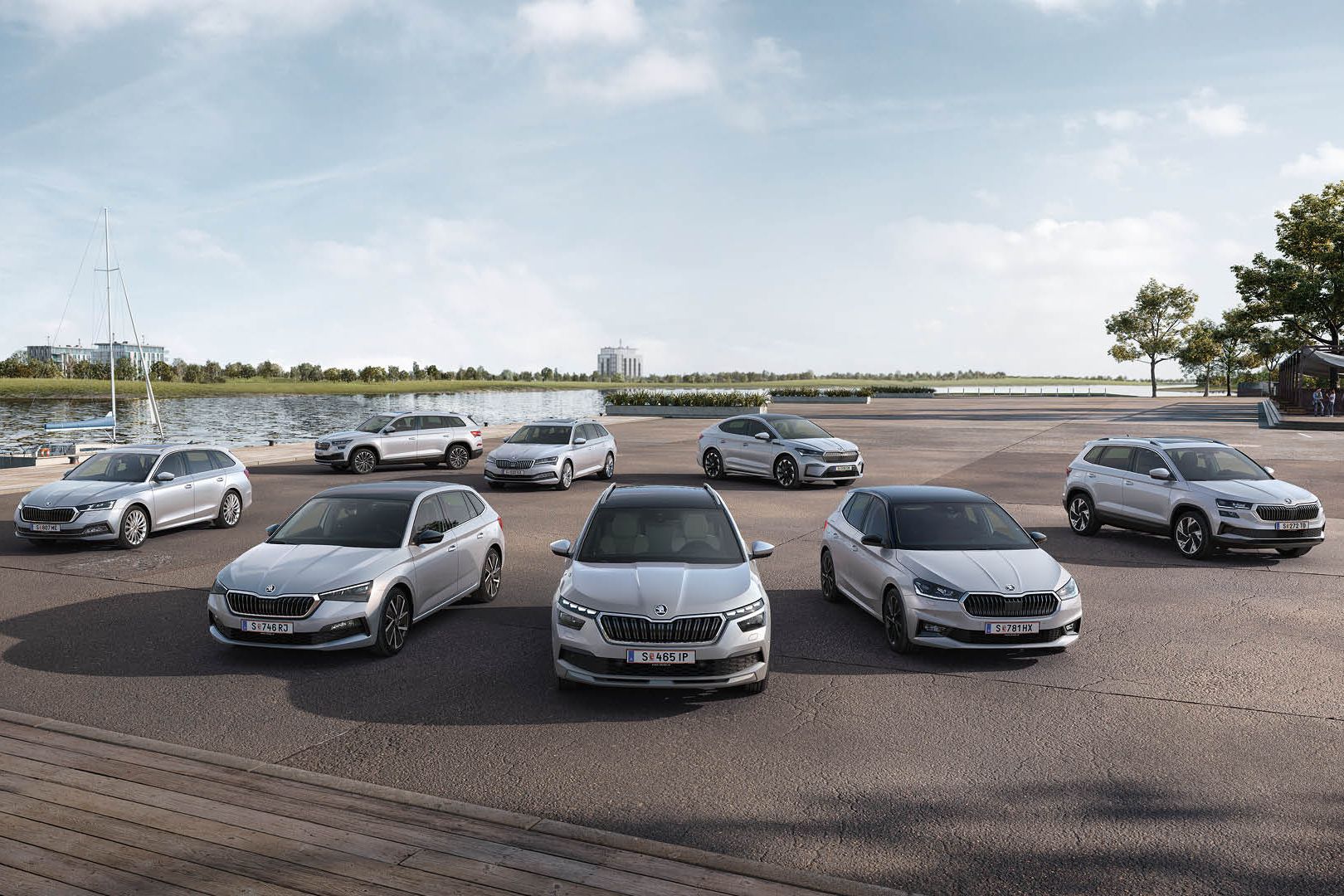Eine Flotte von verschiedenen Škoda Modellen